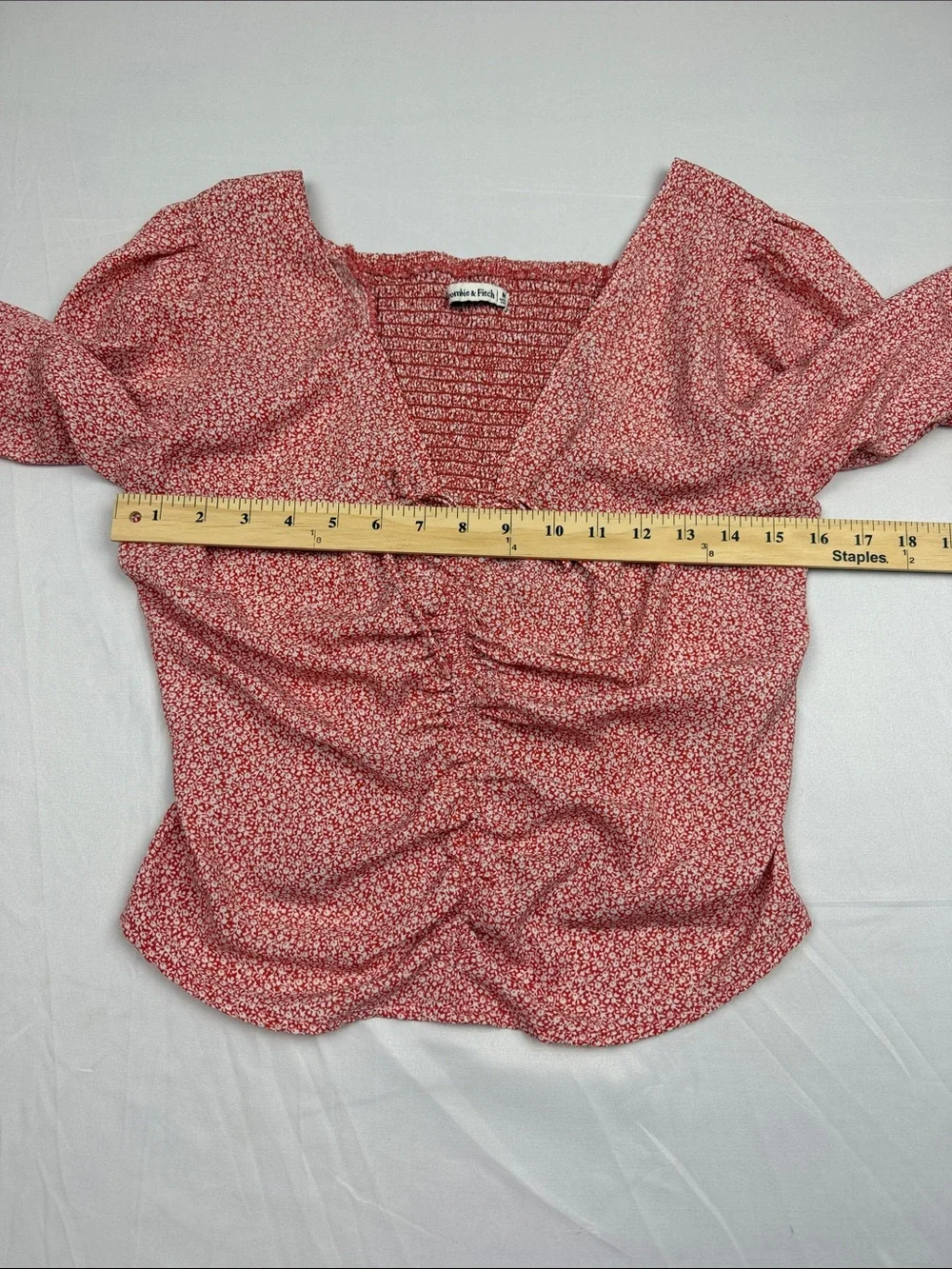 Abercrombie & Fitch Rust Floral Ruched V-Neck Top w/ balloon sleeves
